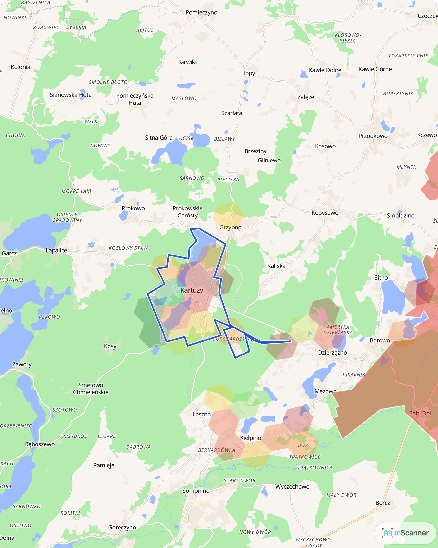 Mapa gminy Kartuzy z niebieską granicą administracyjną i siatką sześciokątów pokolorowanych według mediany ceny transakcyjnej, wśród jezior kaszubskich