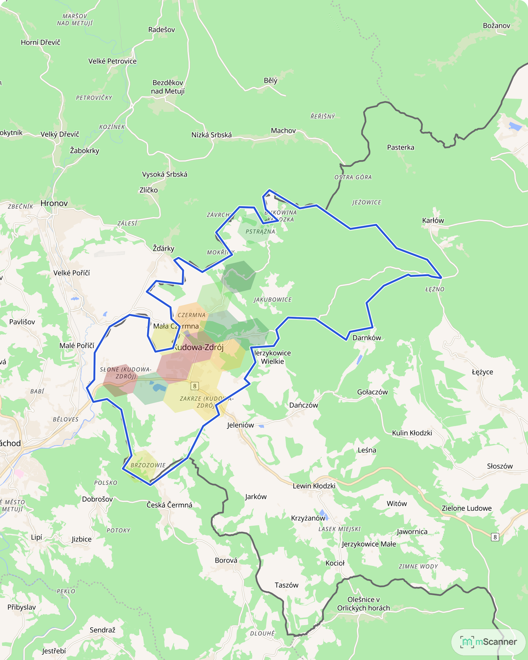 Mapa cen transakcyjnych mieszkań w Kudowie-Zdroju, z niebieskim obrysem granic i kolorowanymi obszarami cen.