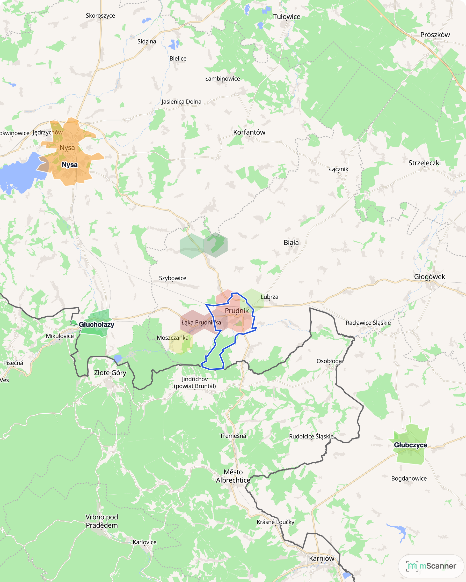 Mapa cen transakcyjnych mieszkań na południu województwa opolskiego. Nysa na północnym zachodzie w ciemniejszym kolorze, Głuchołazy i Głubczyce w jaśniejszym, a Prudnik w środku z niebieskim obrysem granic miasta.