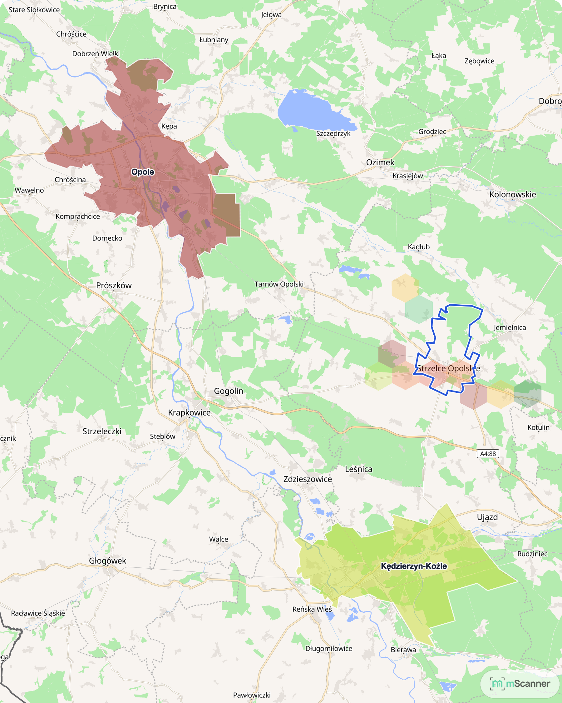 Mapa cen transakcyjnych mieszkań we wschodniej części województwa opolskiego. Opole na północy, Strzelce Opolskie w środku z niebieskim obrysem granic, Kędzierzyn-Koźle na południu, każde miasto pokolorowane własnym poziomem cen.
