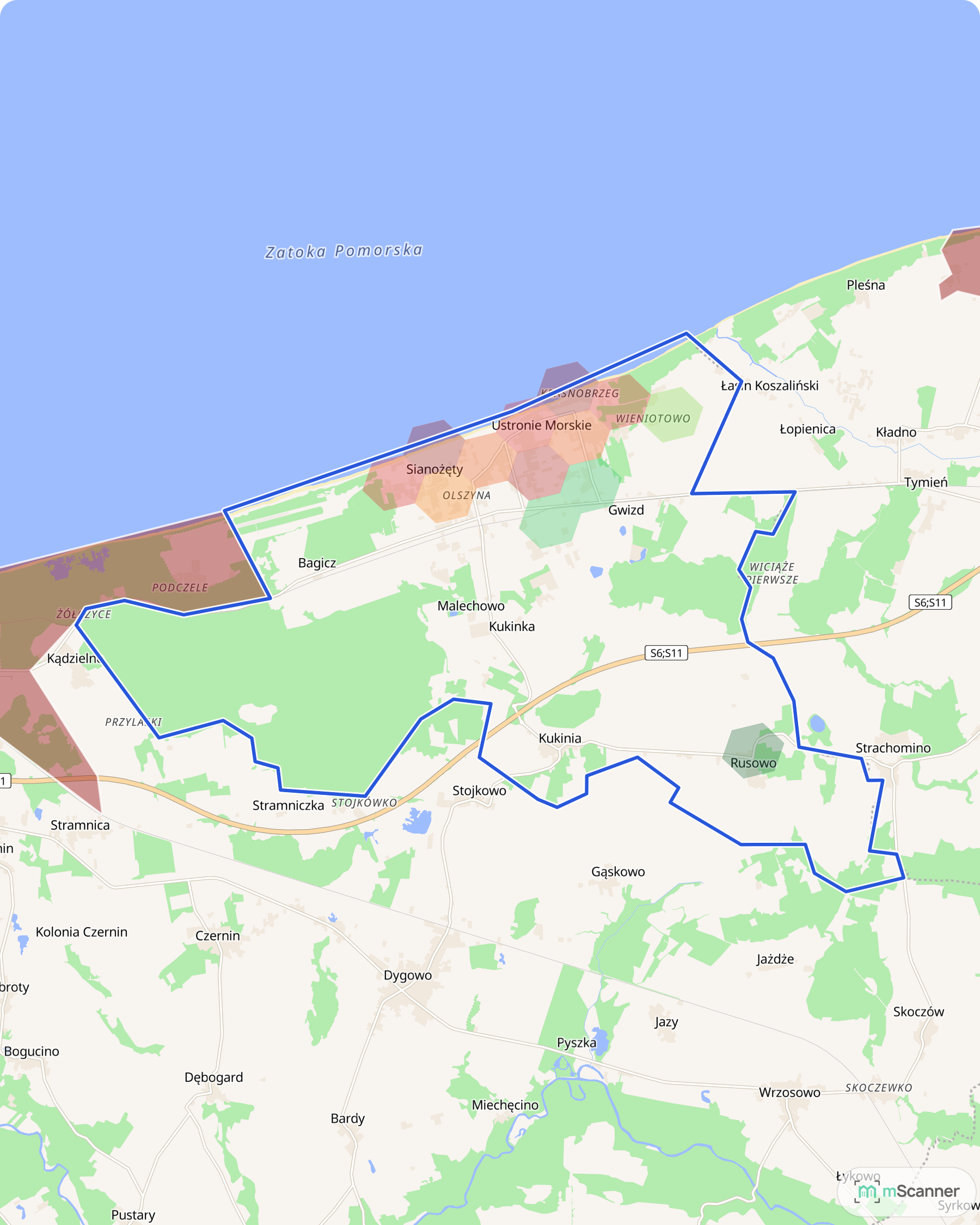 Mapa cen transakcyjnych mieszkań w gminie Ustronie Morskie, z niebieskim obrysem granic i kolorowanymi obszarami cen.